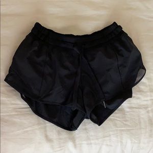 Lululemon Hotty Hot Short 2.5”
